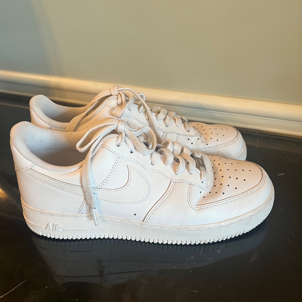 Men's Nike Air Force 1 Sneakers, Size 9.5
